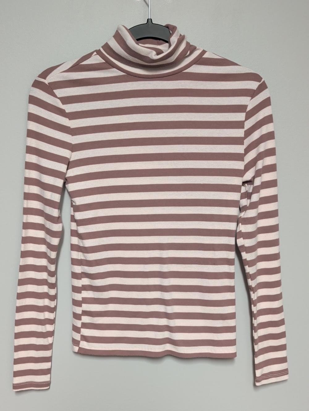 Levi's Mauve and Cream Striped Turtleneck